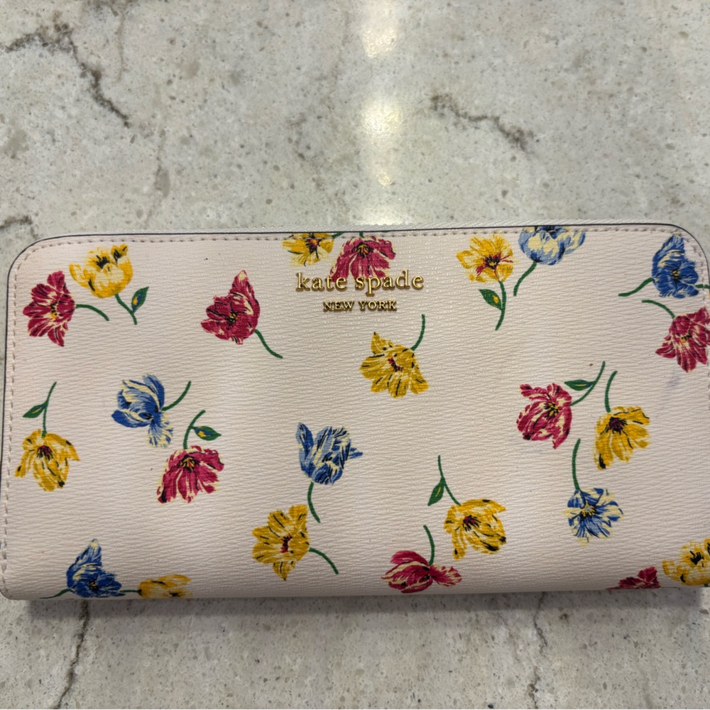 Kate Spade Floral Cream Wallet